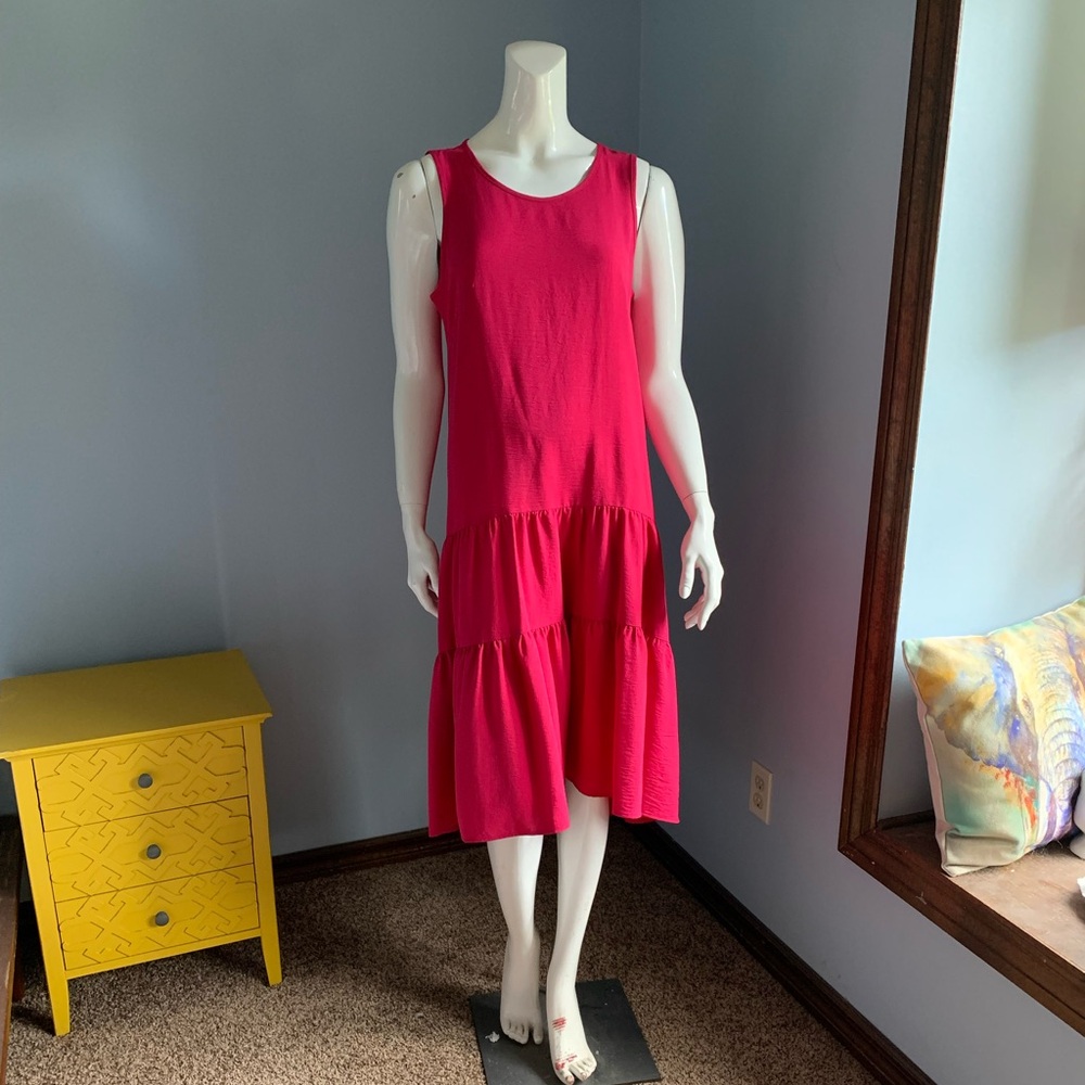 Leslie Fay Vibrant Pink Sleeveless Midi Dress